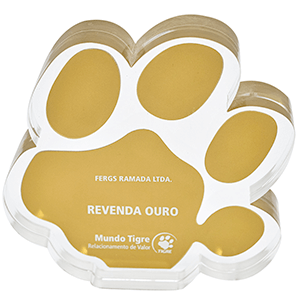 Troféu Revenda Ouro do programa Mundo Tigre concedido à Ferragens Ramada